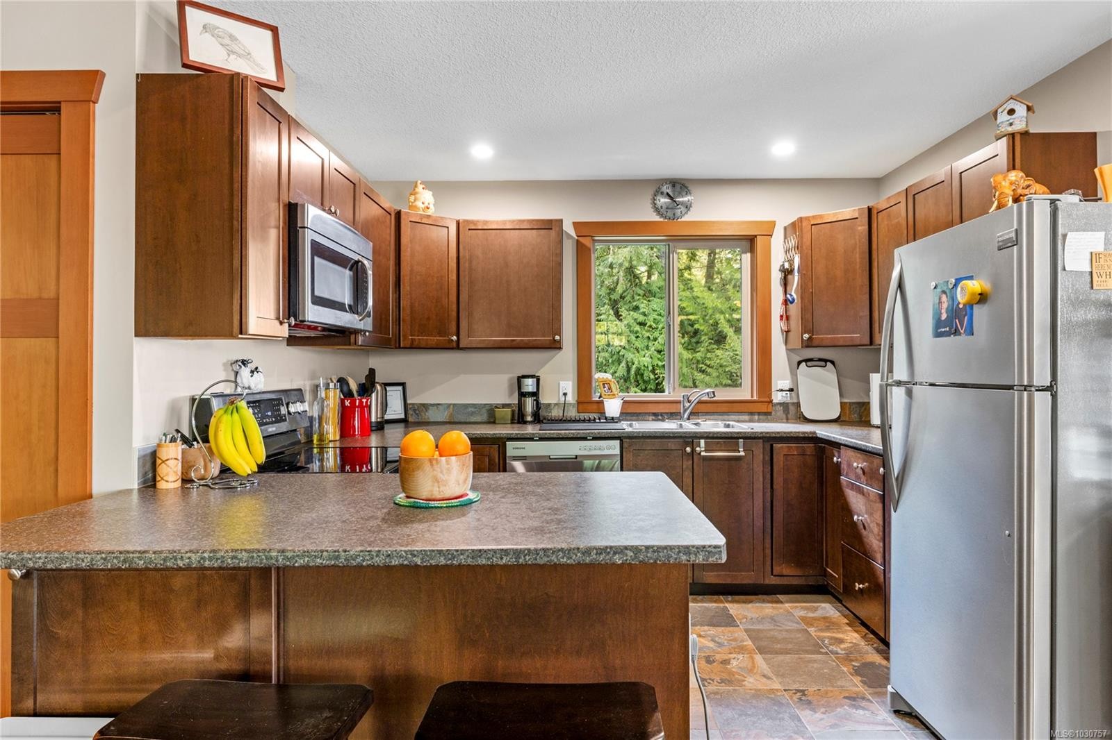 13475 Cedar Rd, Ladysmith, BC