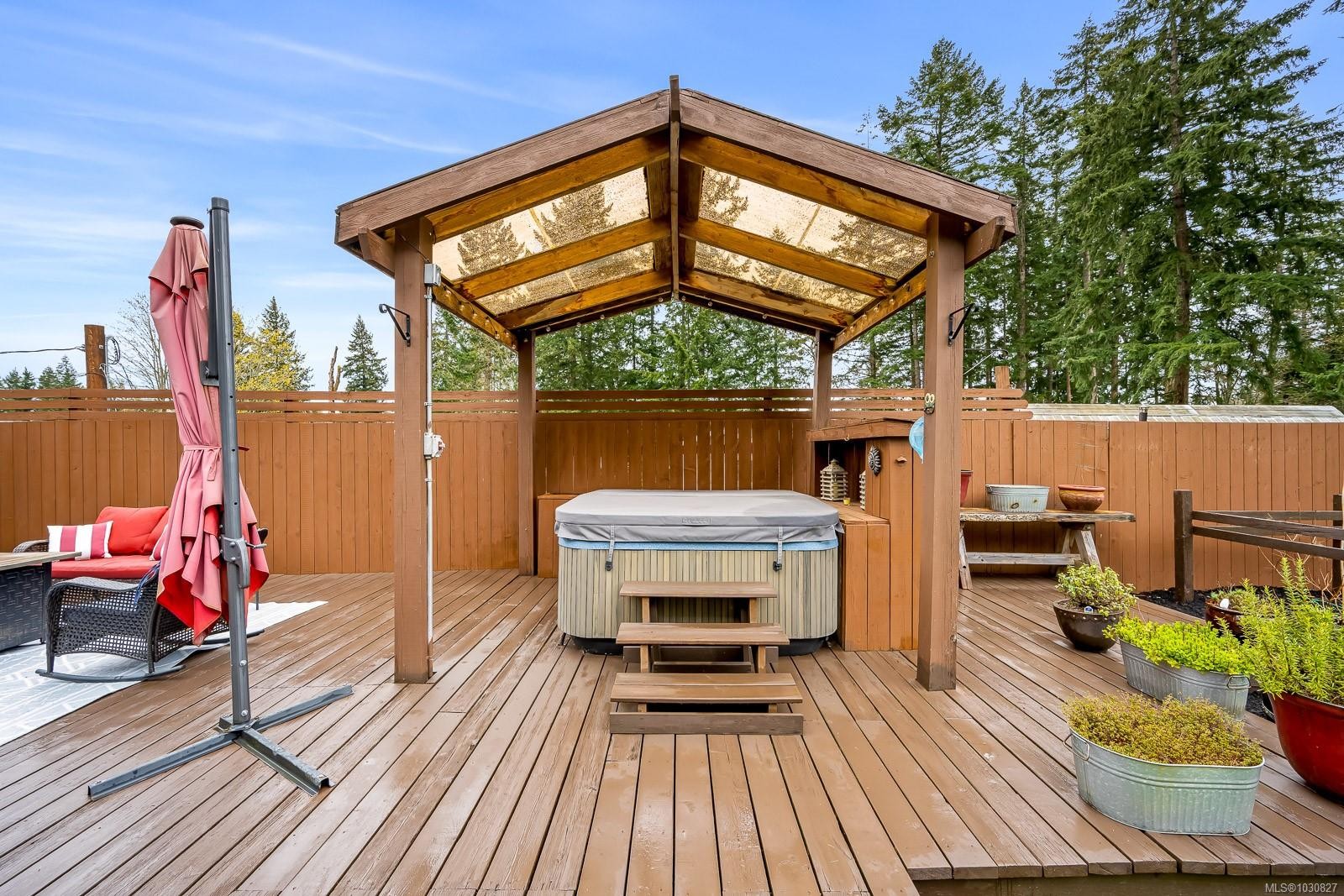 1941 Burdyny Rd, Comox, BC