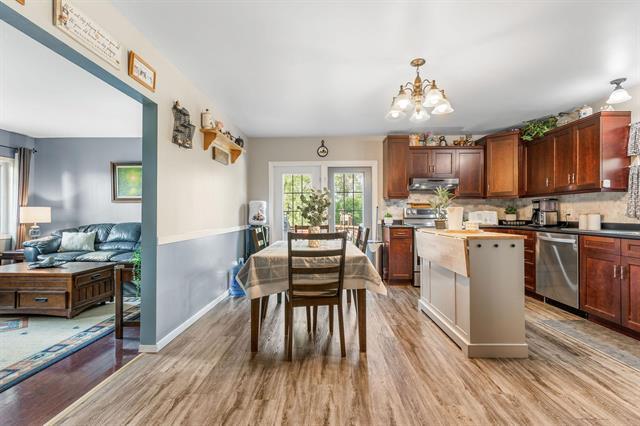 21 Etienne Ave, St Joseph, MB