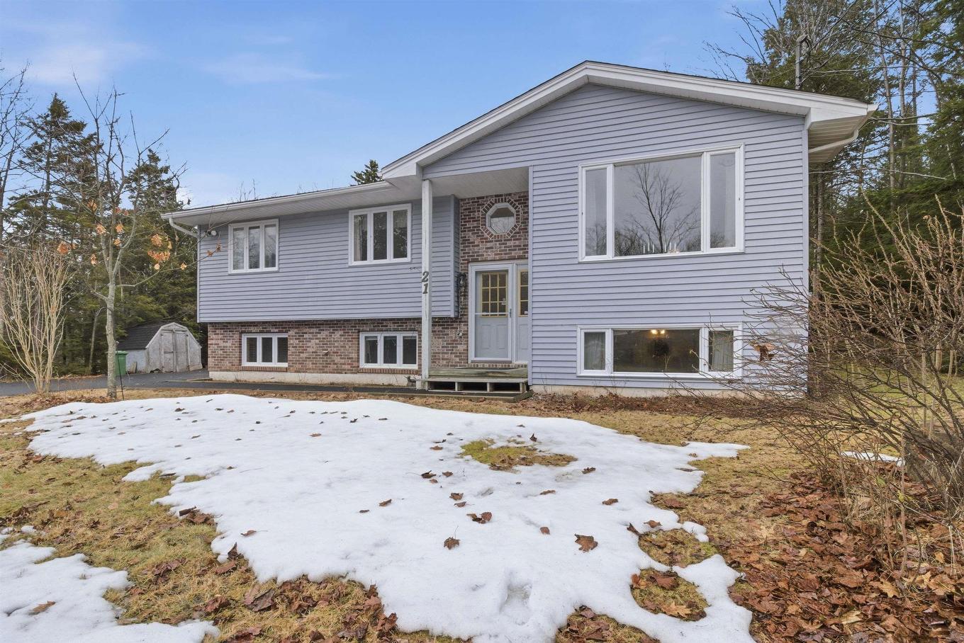 21 Karels Drive, Fall River, NS