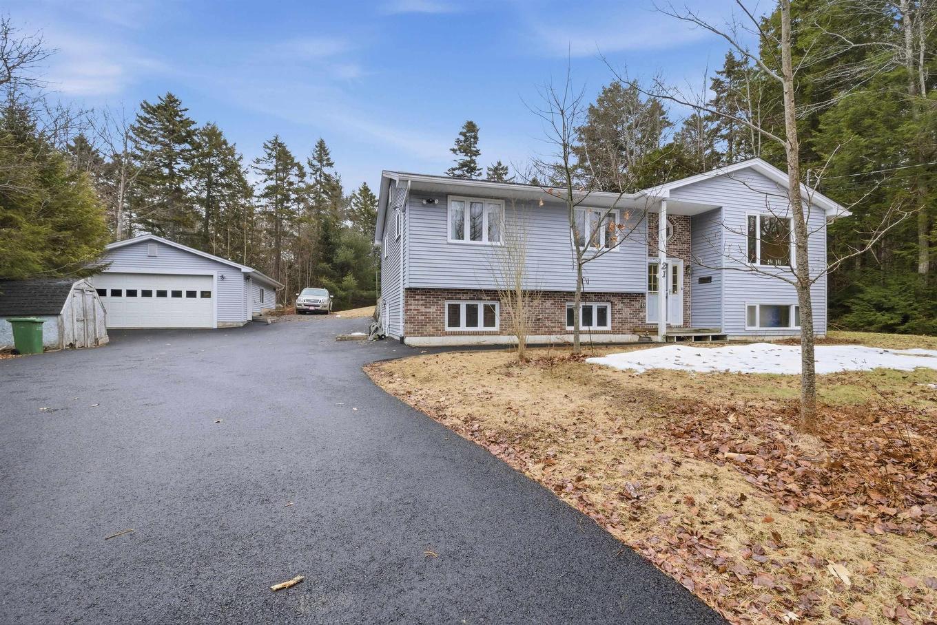 21 Karels Drive, Fall River, NS