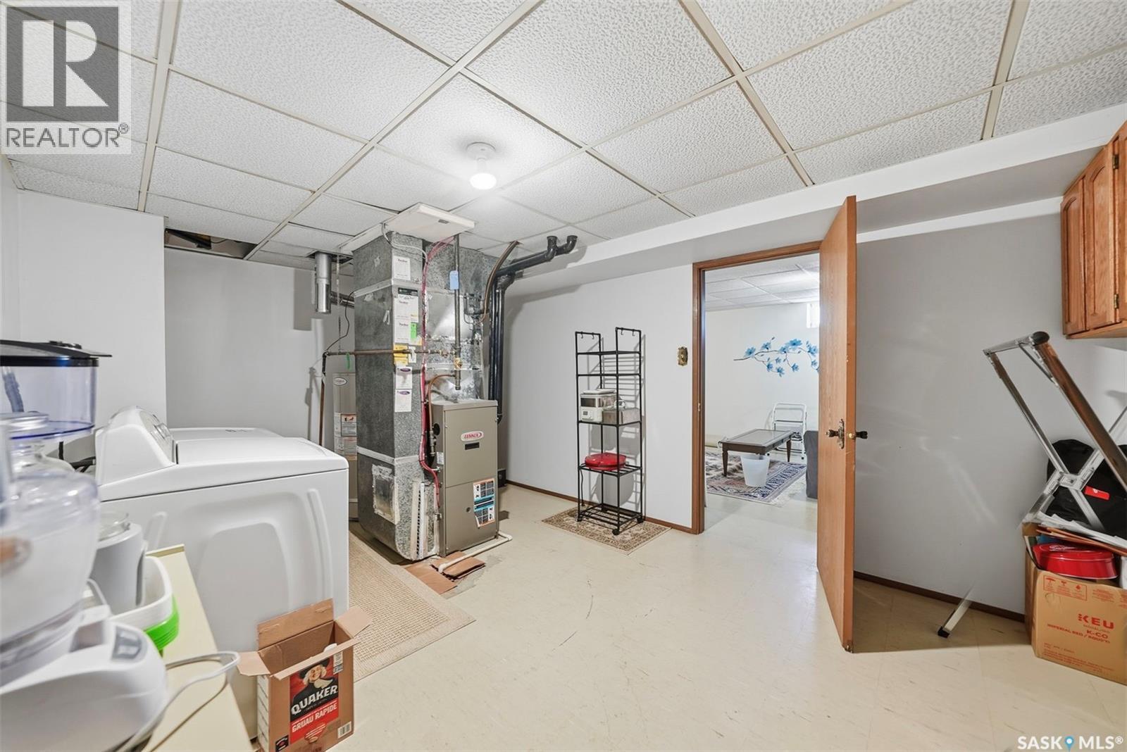431 Sylvian Crescent, Saskatoon, SK - Indoor Photo Showing Laundry Room