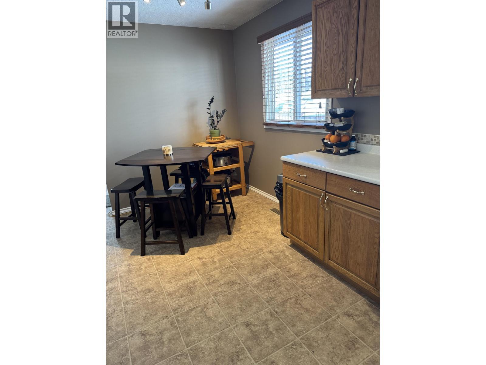13 Manson Crescent, Mackenzie, BC - Indoor