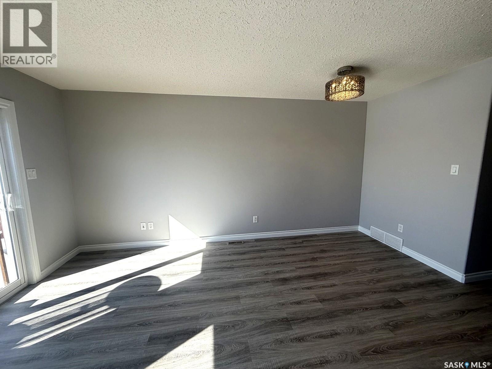 103 Plains Circle, Pilot Butte, SK - Indoor Photo Showing Other Room
