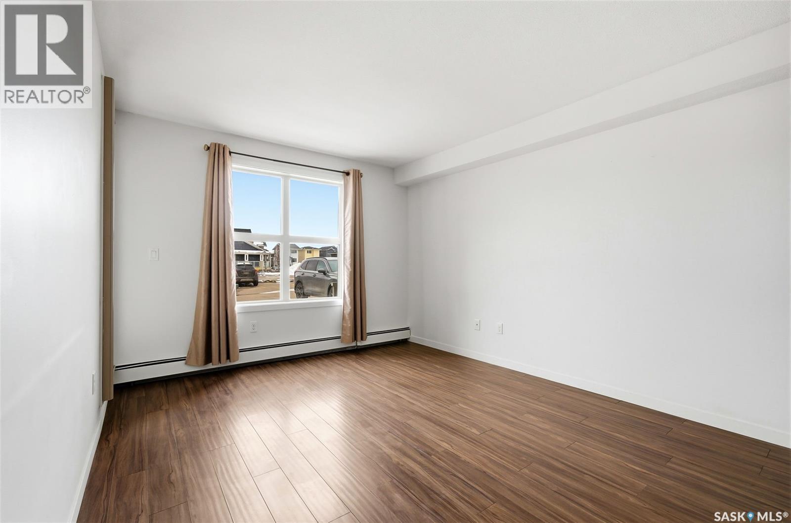 1106 5500 Mitchinson Way, Regina, SK - Indoor Photo Showing Other Room