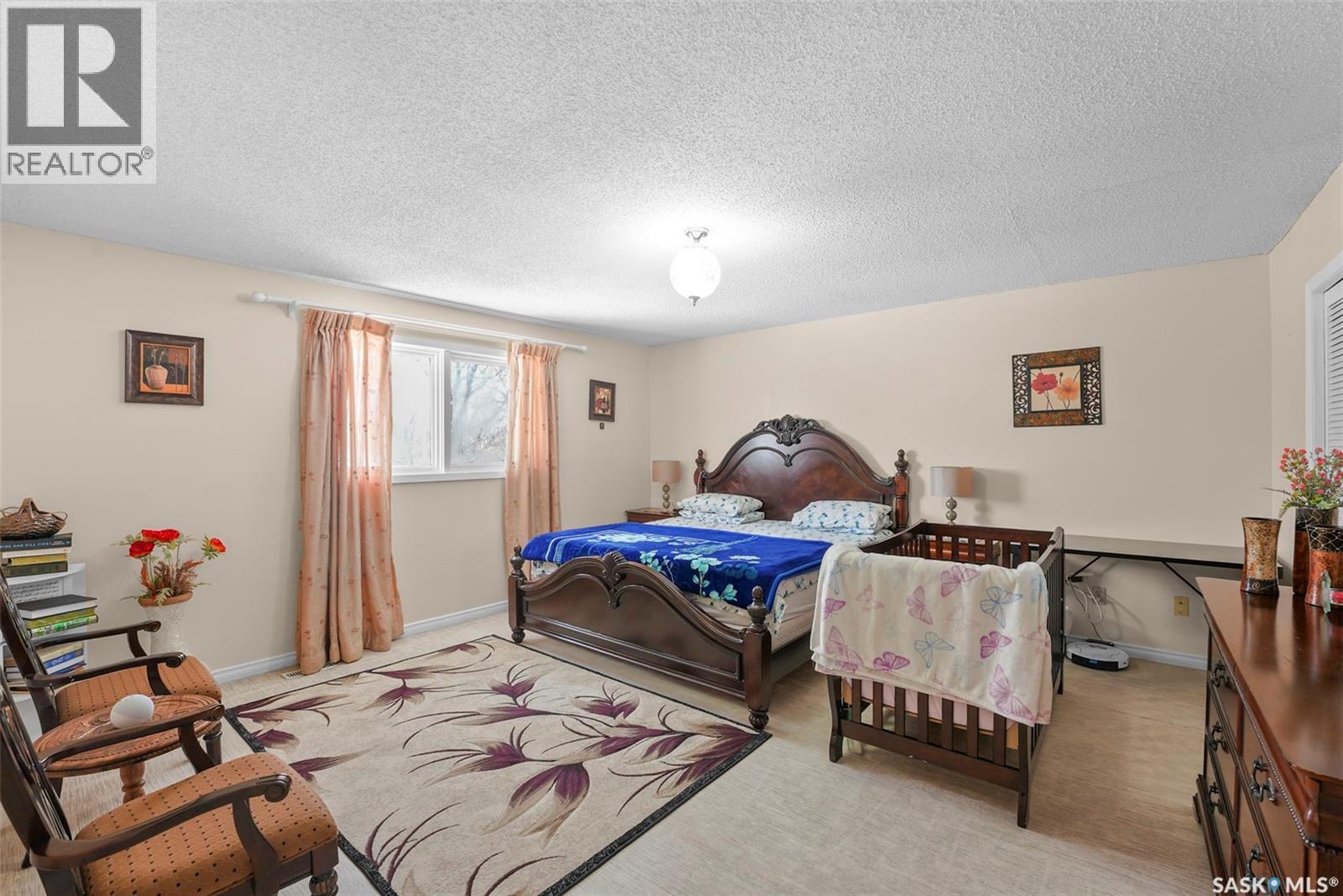 55 Noonan Road, Regina, SK - Indoor Photo Showing Bedroom