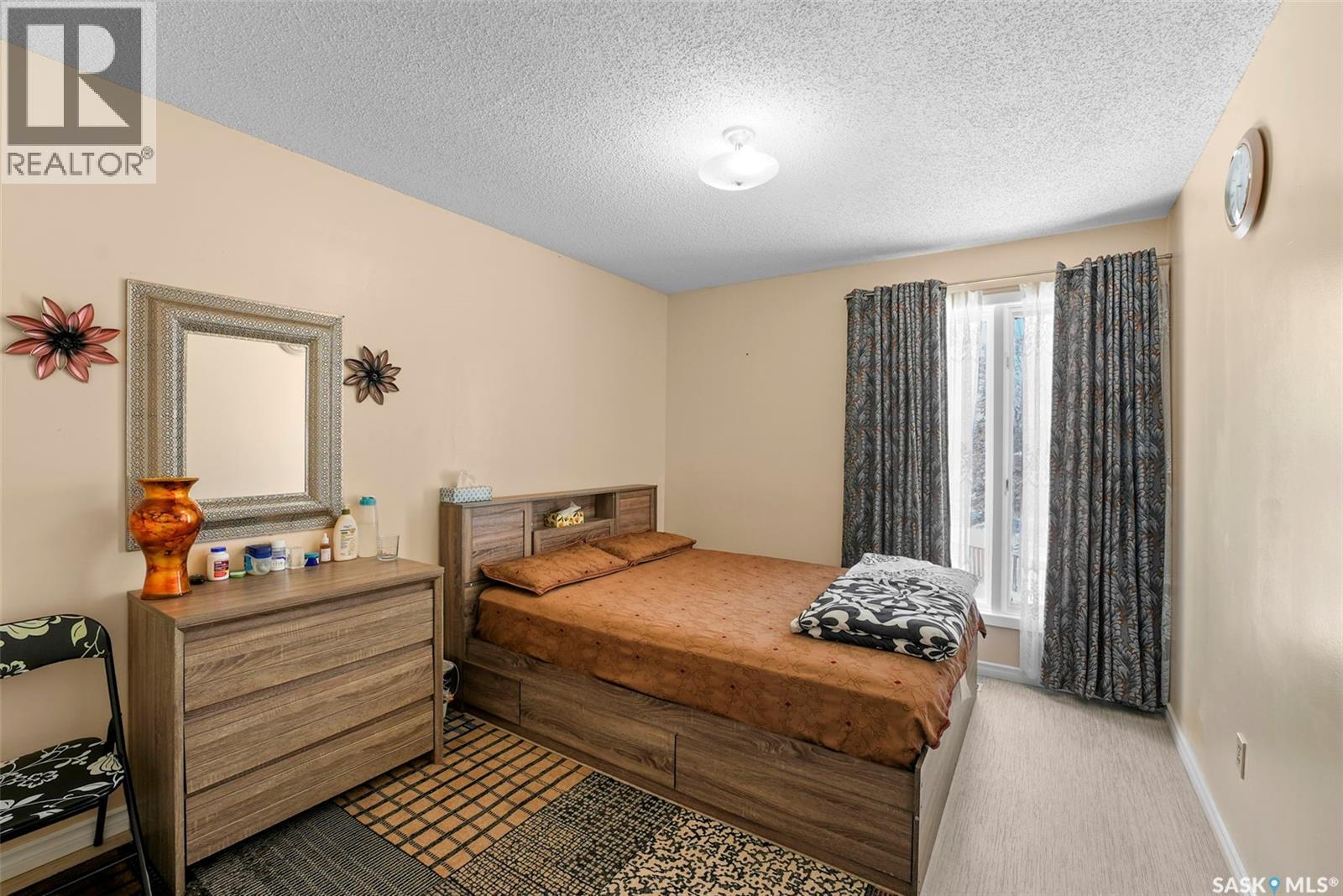 55 Noonan Road, Regina, SK - Indoor Photo Showing Bedroom