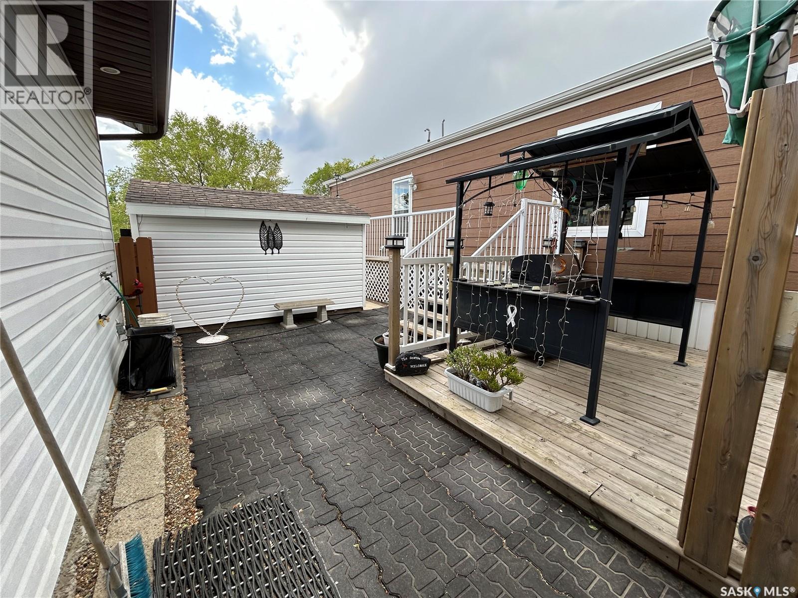 4425 Access Road, Halbrite, SK - Outdoor With Deck Patio Veranda With Exterior