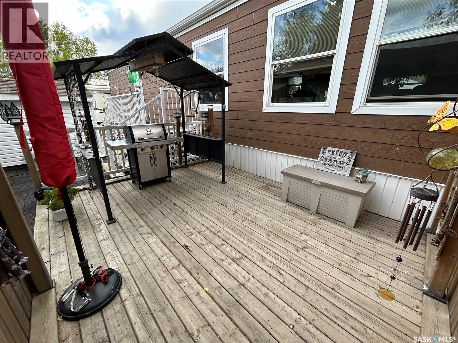4425 Access Road, Halbrite, SK - Outdoor With Deck Patio Veranda With Exterior