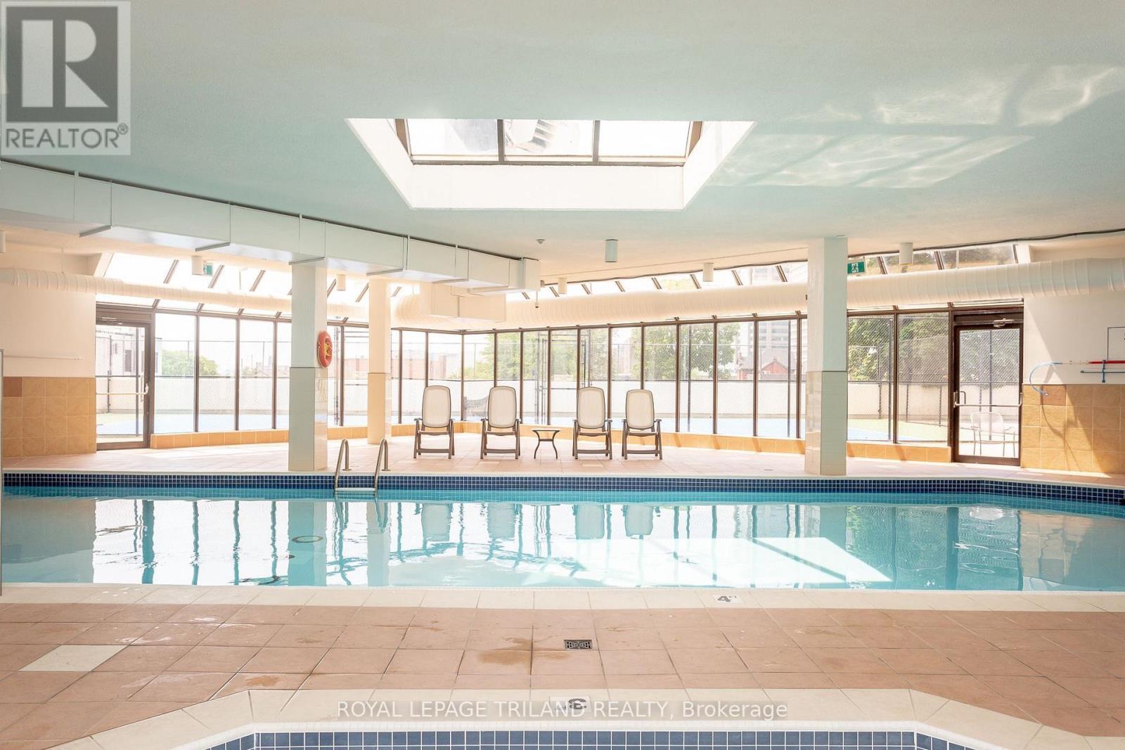 2703 - 323 Colborne Street, London East (East K), ON - Indoor Photo Showing Other Room With In Ground Pool