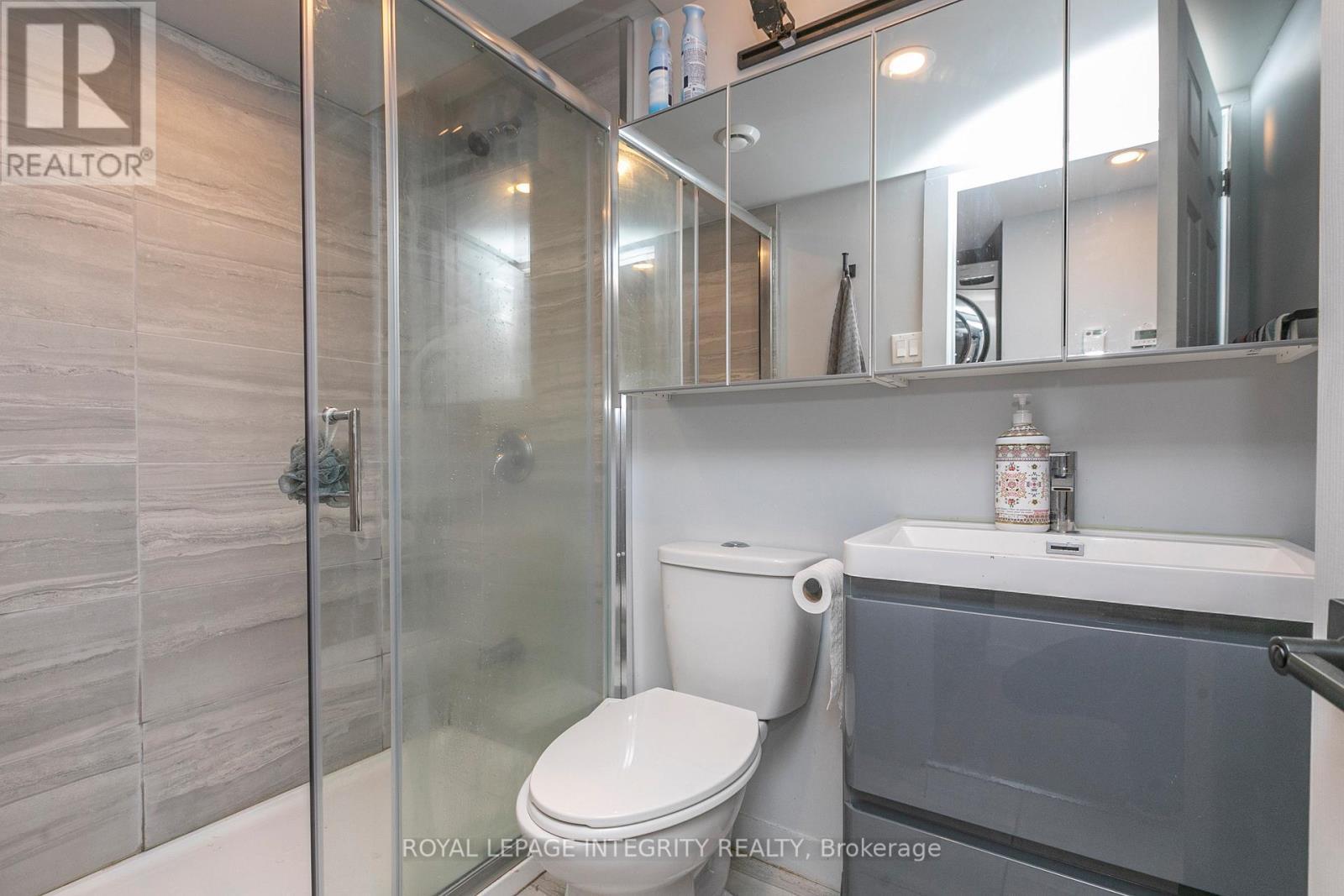 2347 Baseline Road, Ottawa, ON - Indoor Photo Showing Bathroom