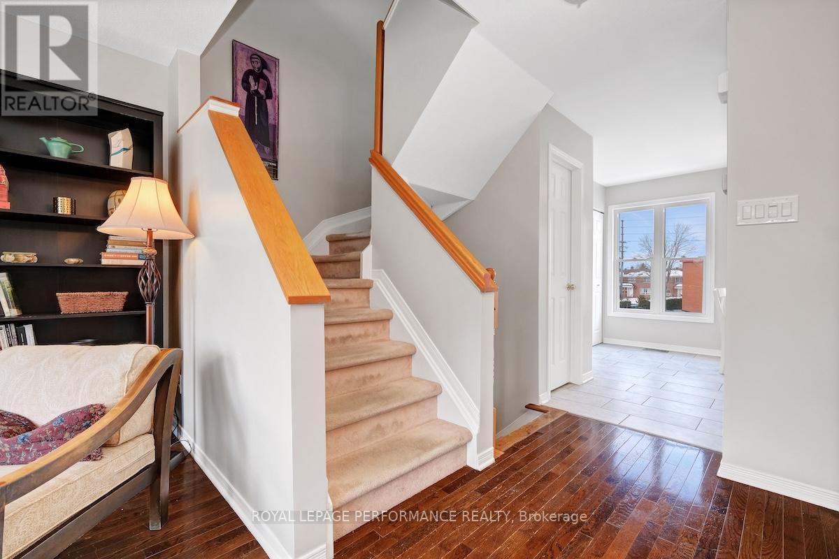 175 Arcola Private, Ottawa, ON - Indoor Photo Showing Other Room