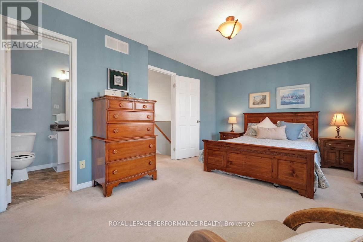 175 Arcola Private, Ottawa, ON - Indoor Photo Showing Bedroom