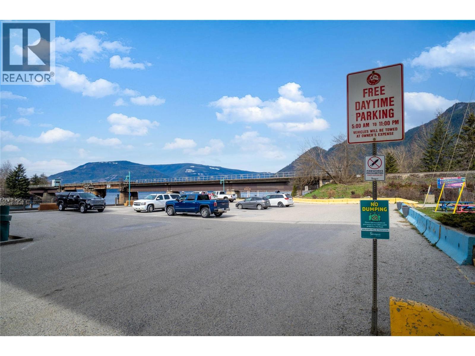 266 Sunset Drive, Sicamous, BC
