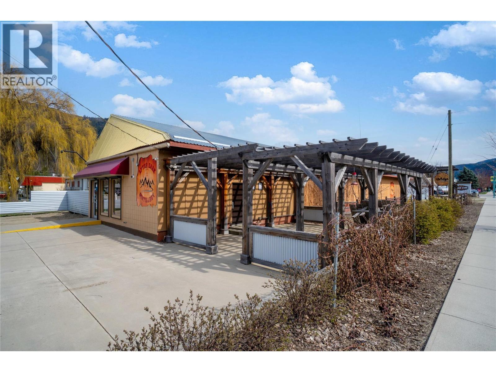 266 Sunset Drive, Sicamous, BC