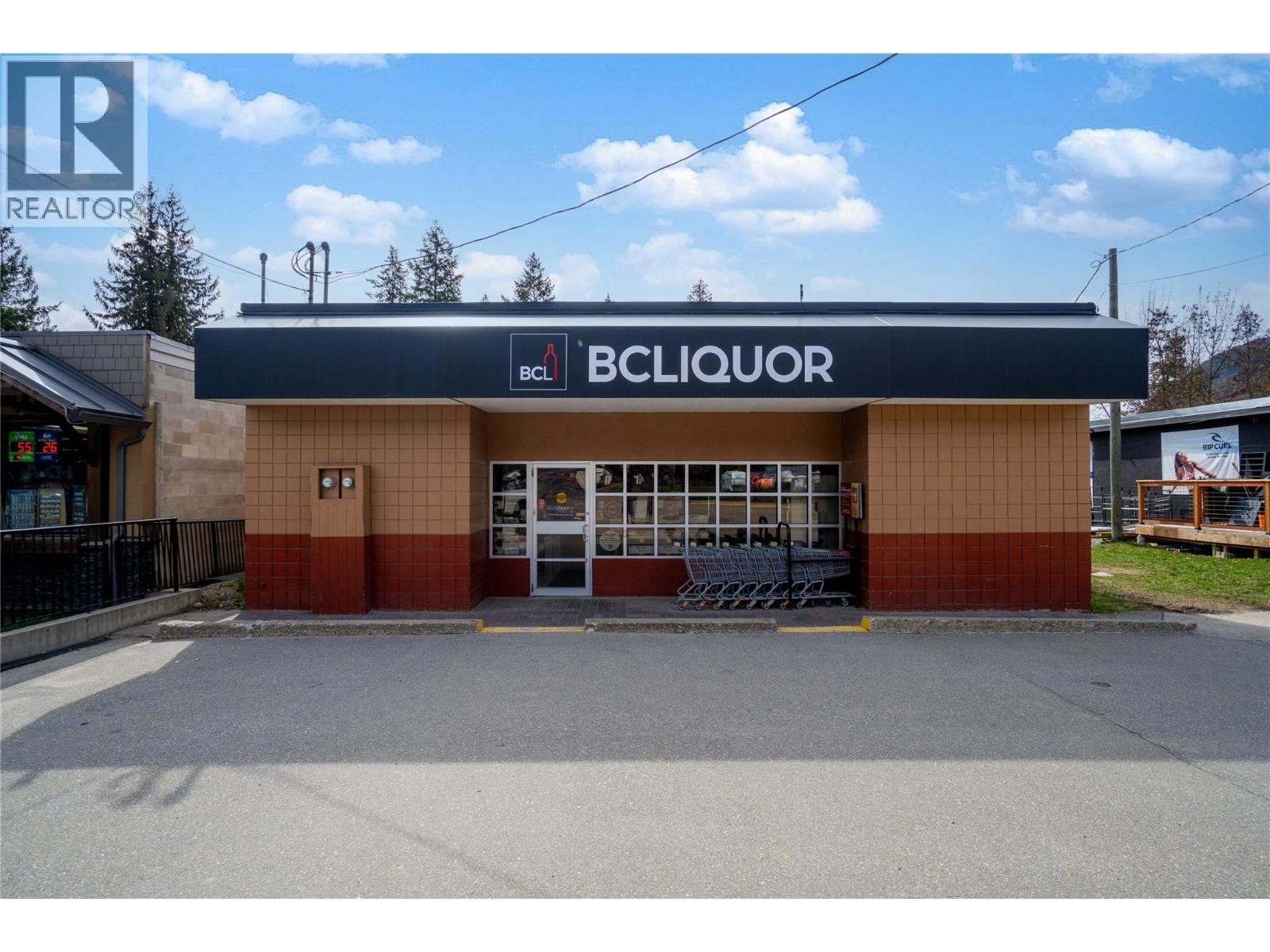 266 Sunset Drive, Sicamous, BC