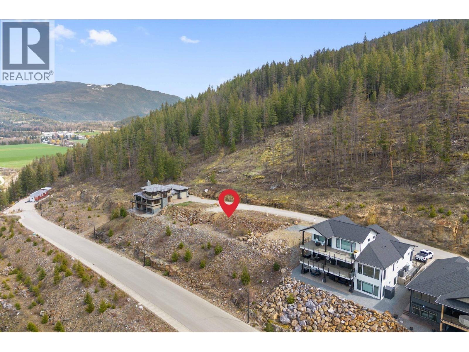 266 Sunset Drive, Sicamous, BC