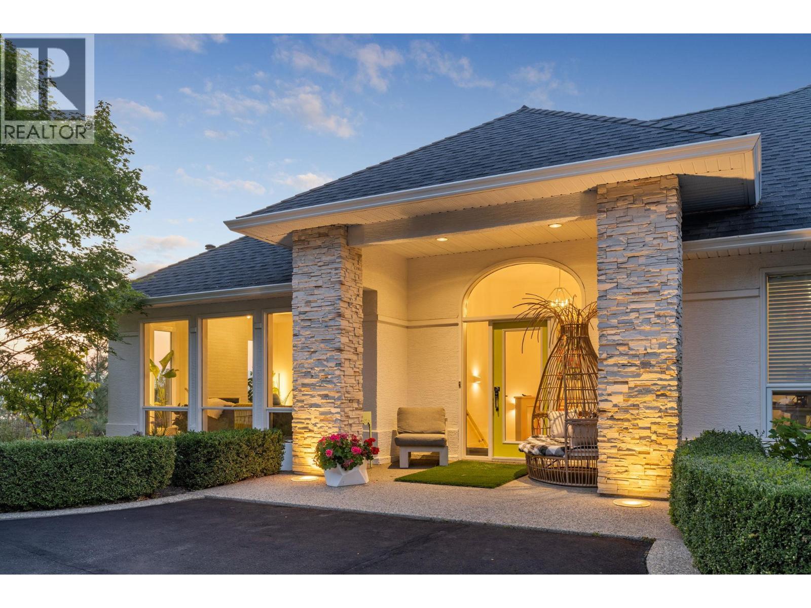 2270 Grantham Road, Kelowna, BC - Outdoor