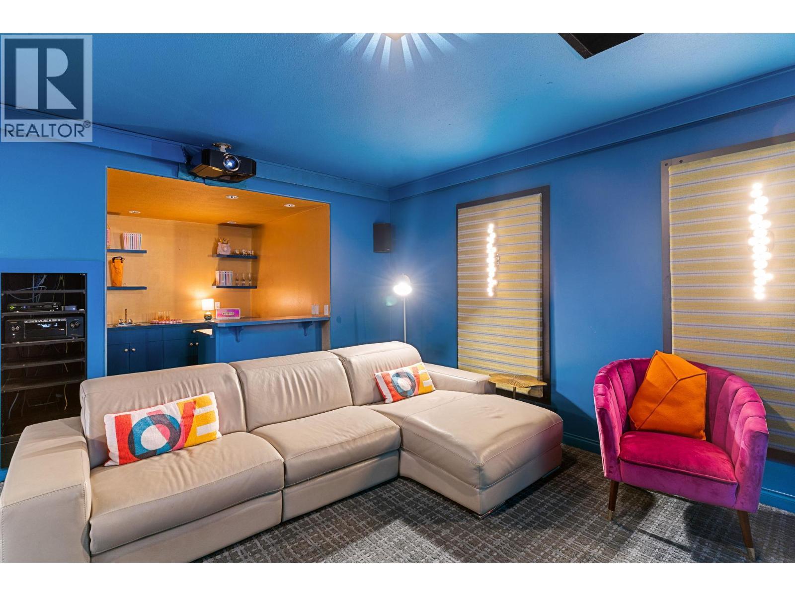 2270 Grantham Road, Kelowna, BC - Indoor Photo Showing Other Room