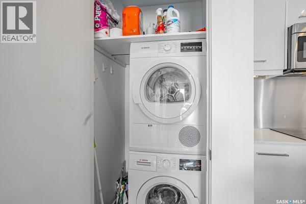 206 404 C Avenue S, Saskatoon, SK - Indoor Photo Showing Laundry Room