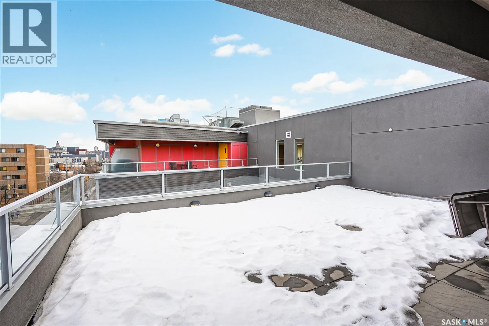 206 404 C Avenue S, Saskatoon, SK - Outdoor