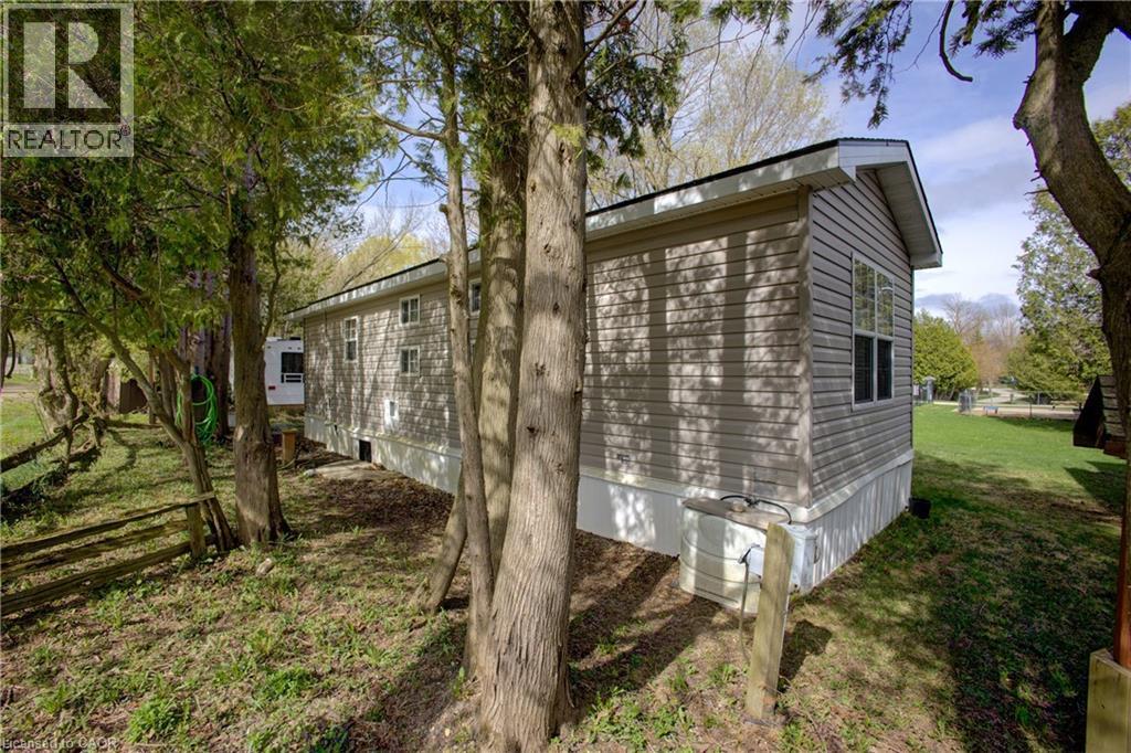 8 Maple, Mount Forest, ON - Outdoor