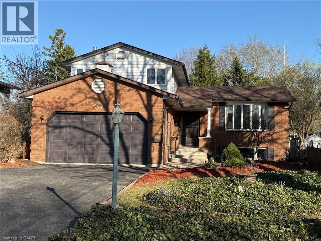 567 Rustic Drive, Waterloo, ON - Outdoor