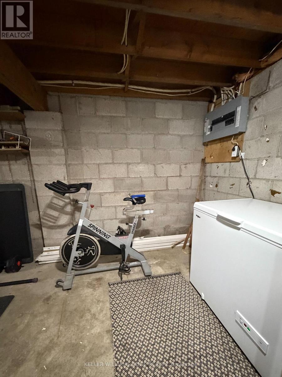 3 - 3 Tiffany Place, Quinte West, ON - Indoor Photo Showing Laundry Room