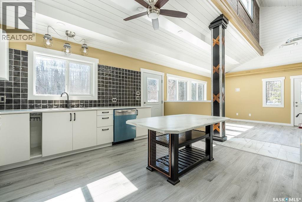 1 May Bay, Big River Rm No. 555, SK - Indoor Photo Showing Kitchen