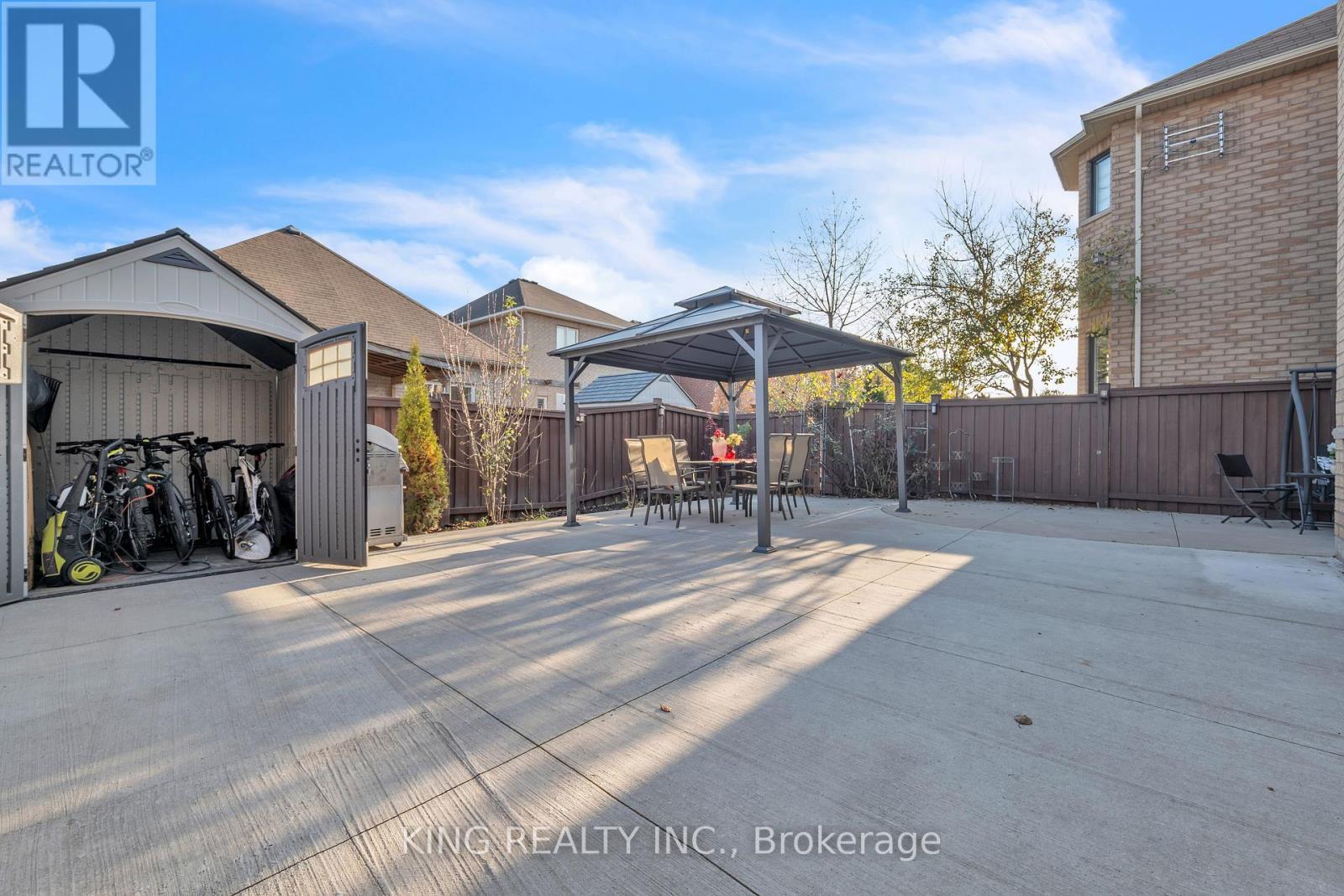 174 Minto Crescent, Milton, ON - Outdoor