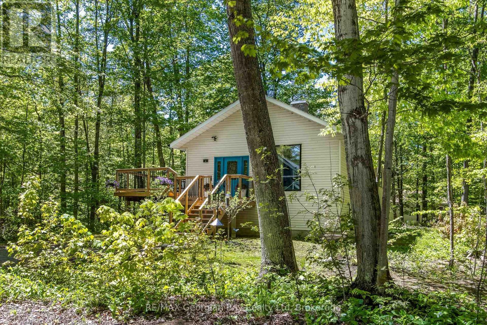 2 Belle Vue Avenue, Tiny, ON - Outdoor