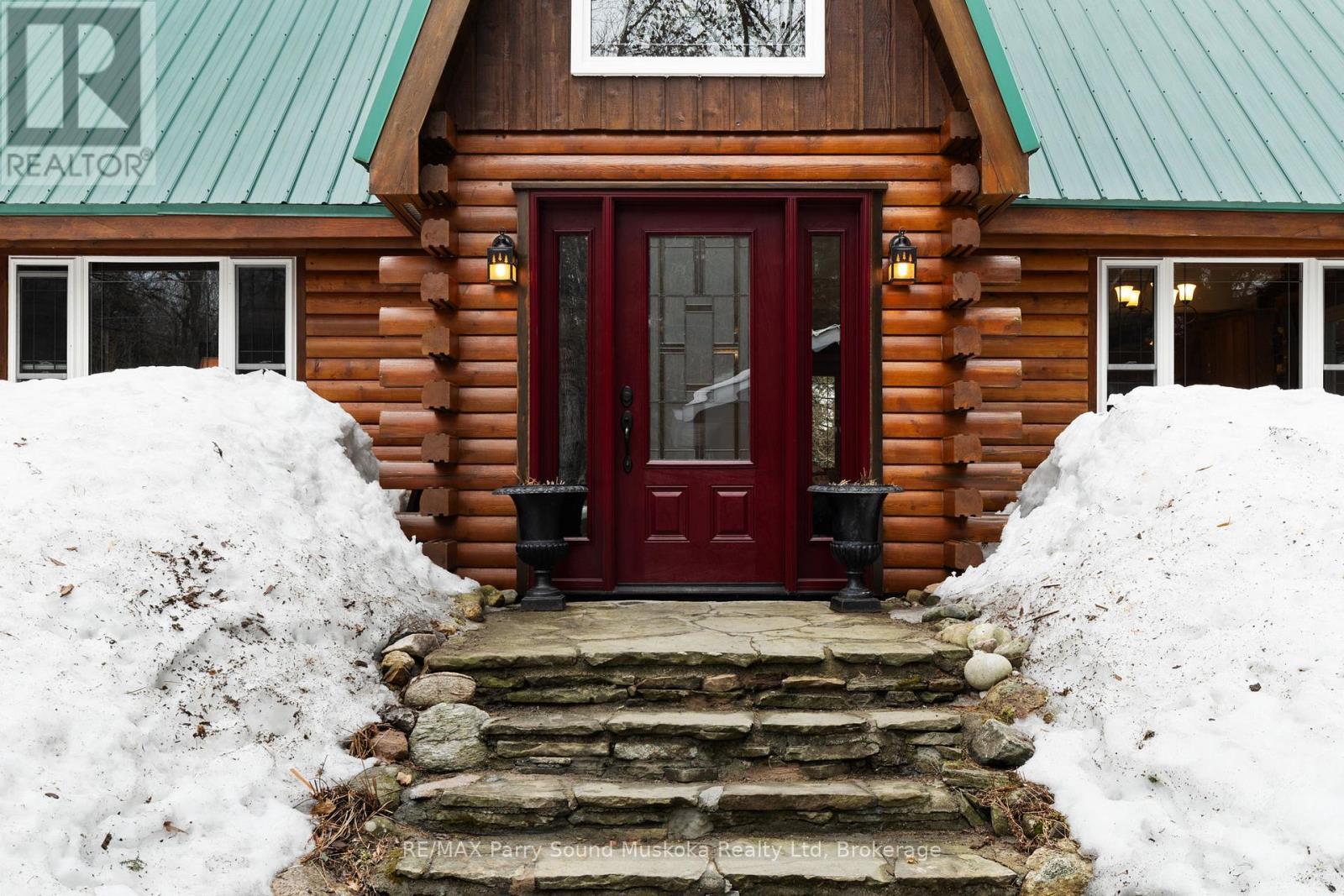 6 West Point Drive, Mckellar, ON - Outdoor With Exterior