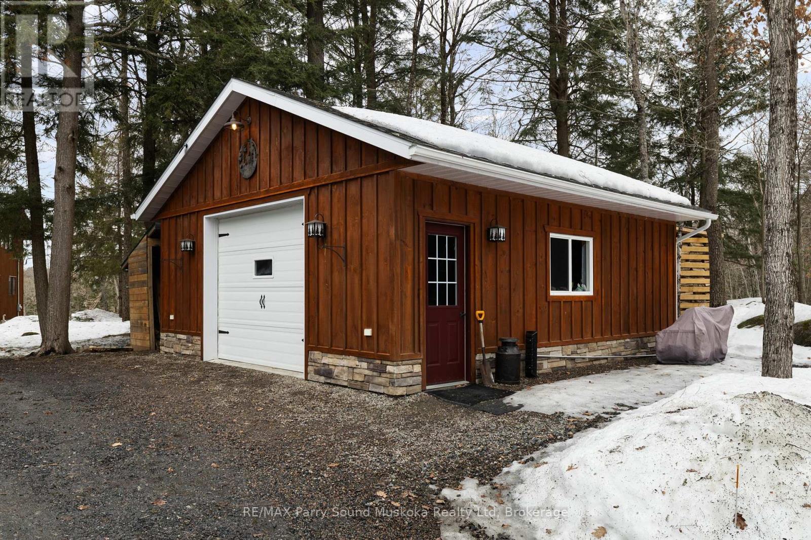 6 West Point Drive, Mckellar, ON - Outdoor With Exterior