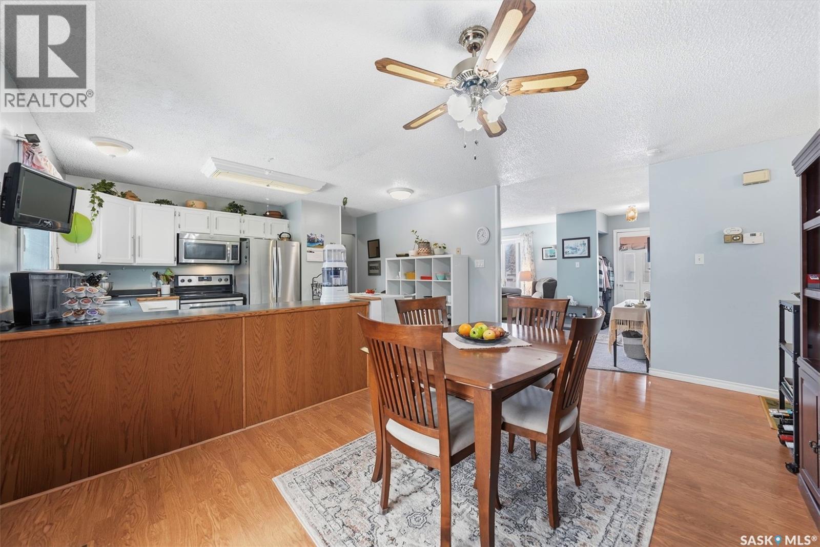 313 7Th Avenue W, Watrous, SK - Indoor