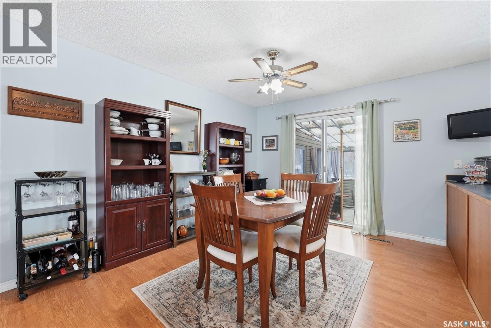313 7Th Avenue W, Watrous, SK - Indoor Photo Showing Dining Room
