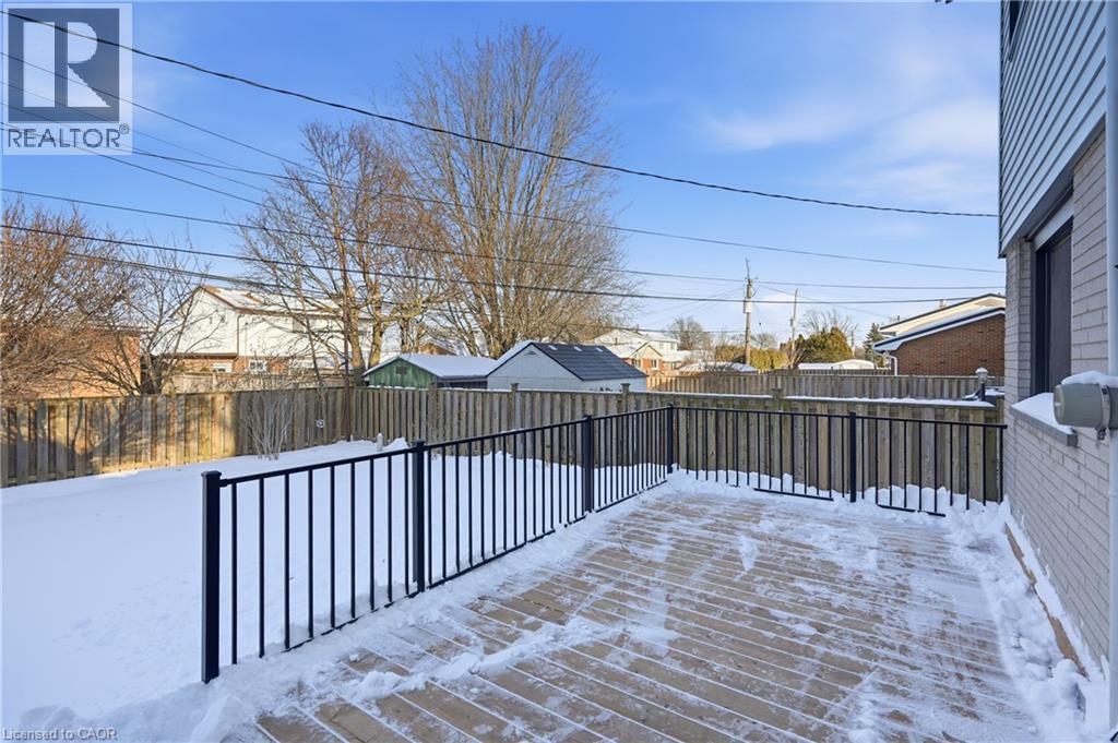 26 Clifton Downs Road, Hamilton, ON - Outdoor