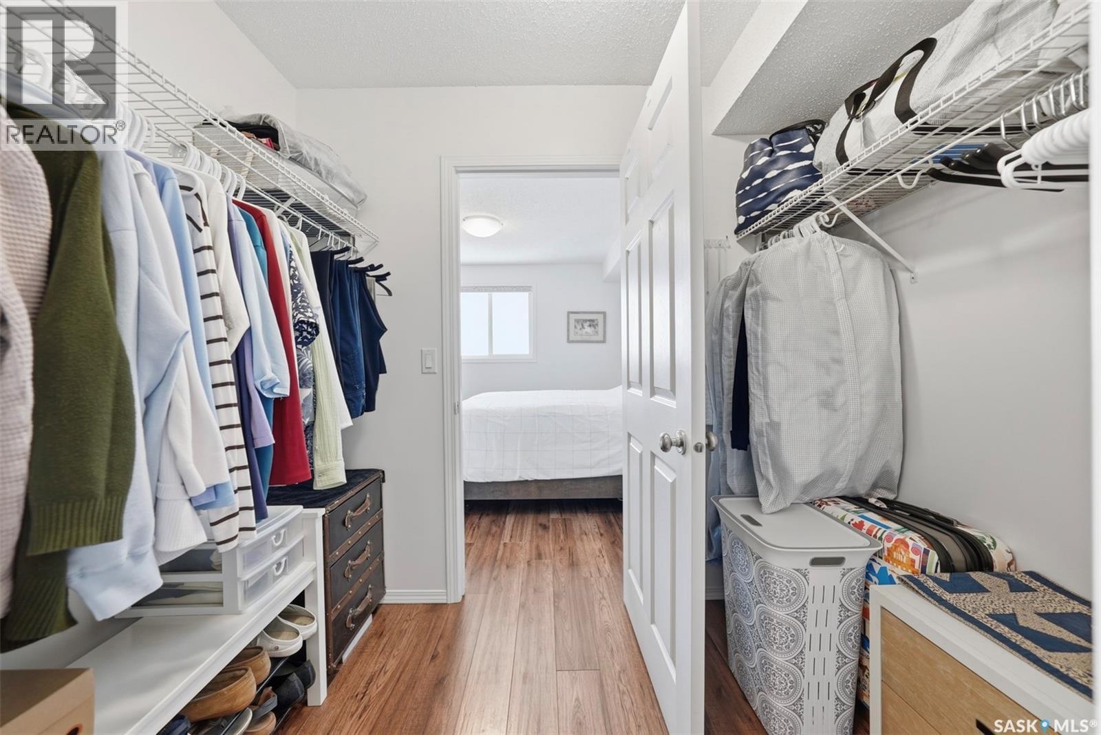 401 303 Lowe Road, Saskatoon, SK - Indoor With Storage