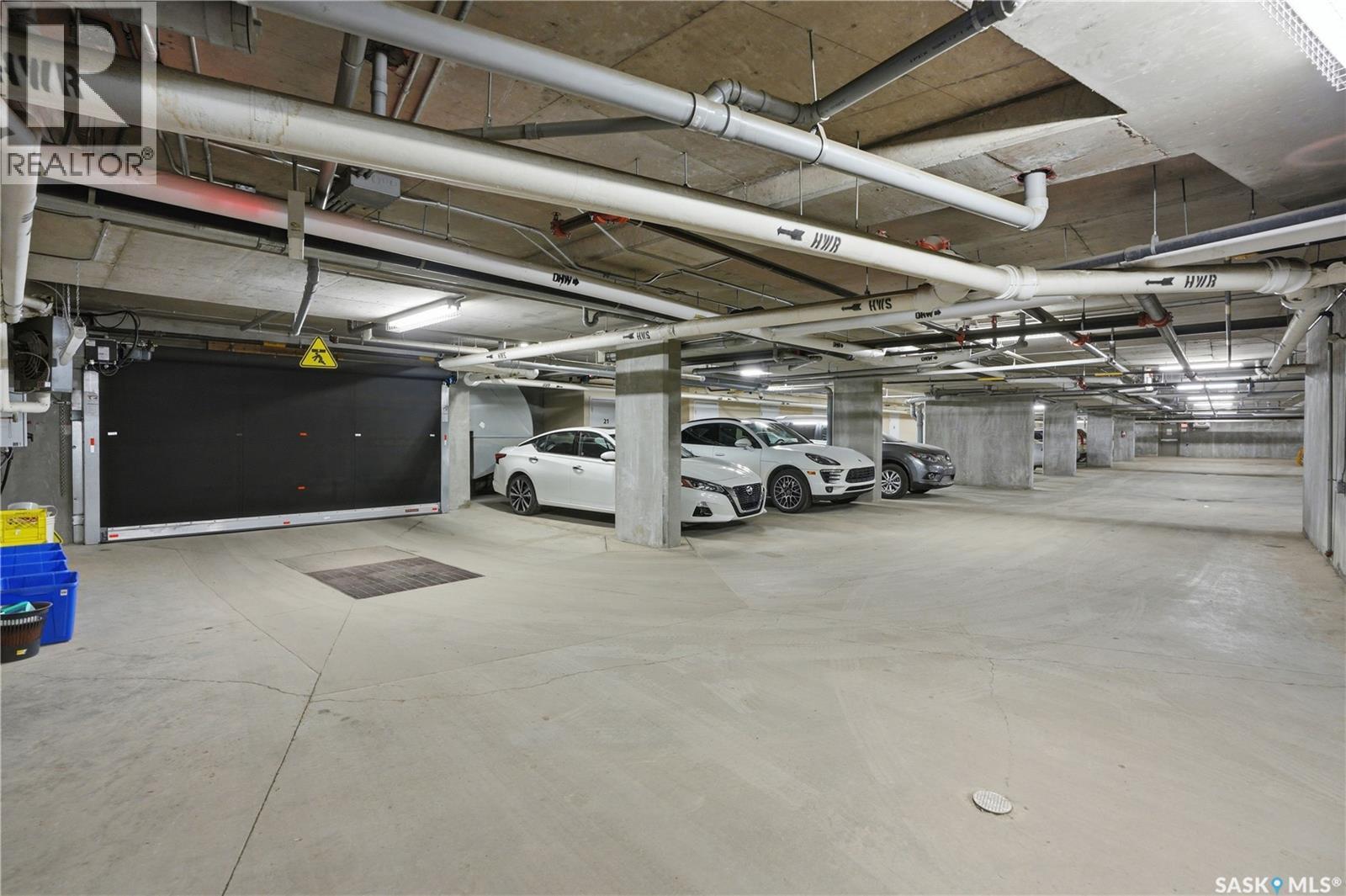 301 2730 Main Street, Saskatoon, SK - Indoor Photo Showing Garage