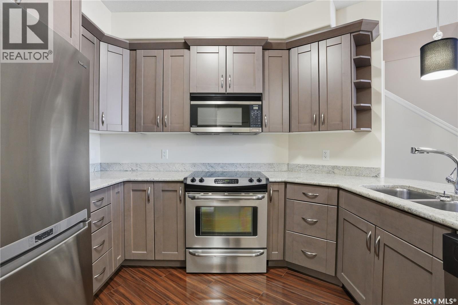 301 2730 Main Street, Saskatoon, SK - Indoor Photo Showing Kitchen With Double Sink