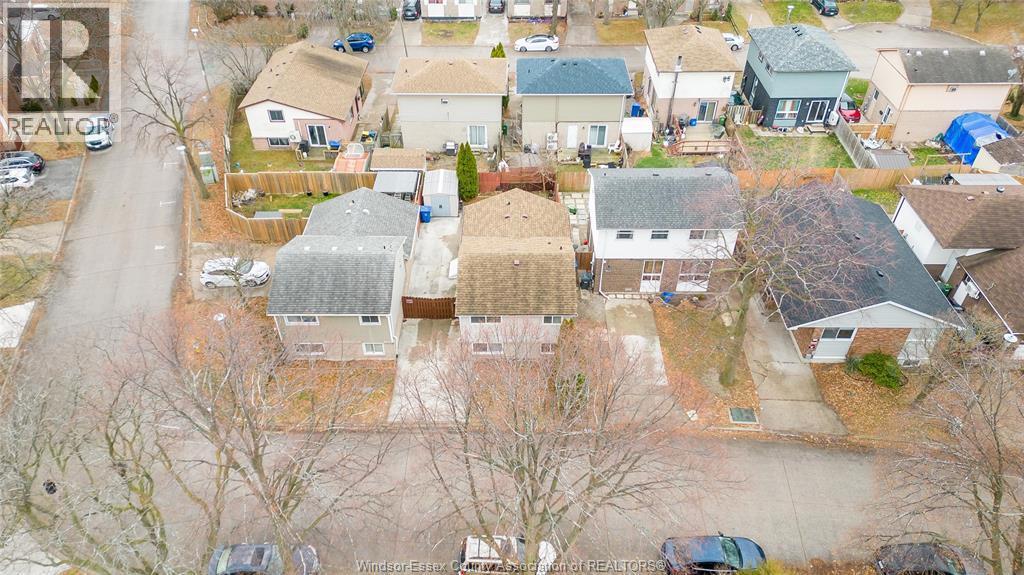 1229 Arncliffe, Windsor, ON - Outdoor