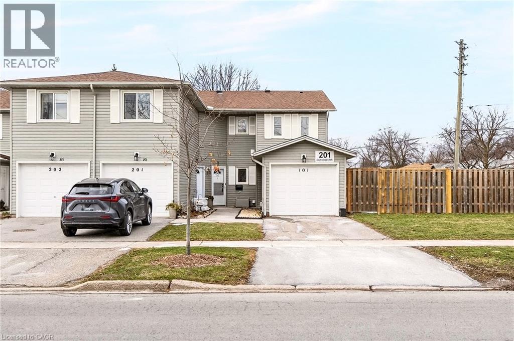 201 Dorchester Boulevard Unit# 101, St. Catharines, ON - Outdoor With Facade