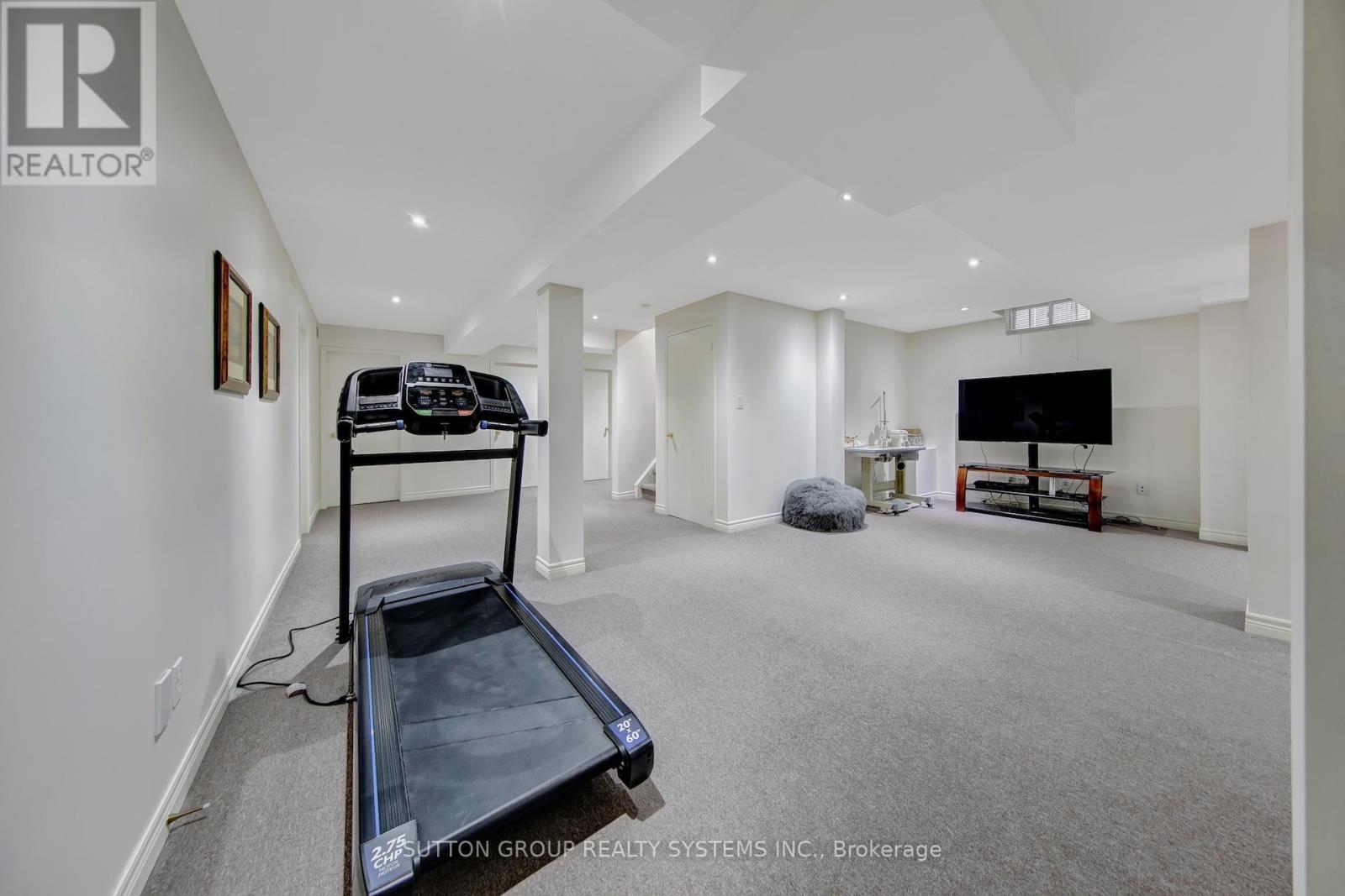 3336 Crompton Crescent, Mississauga, ON - Indoor