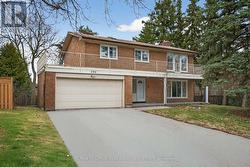 298 NEWTON DRIVE Toronto, ON M2M 2P8