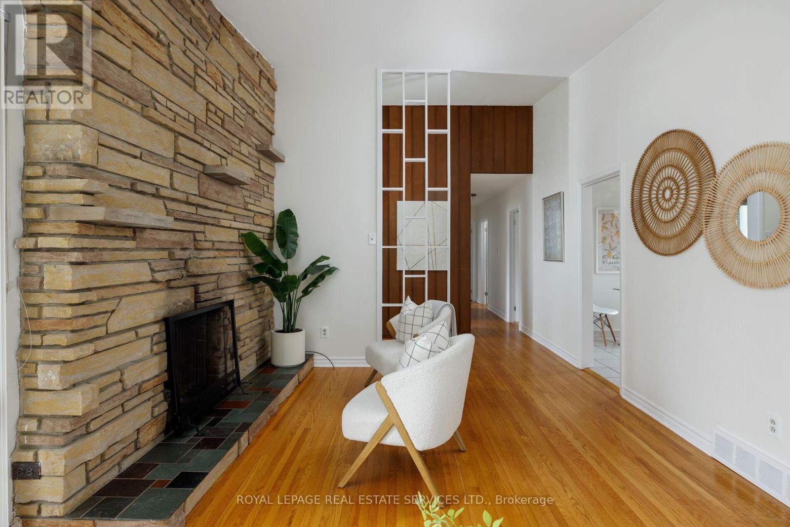 1106 Falgarwood Drive, Oakville, ON - Indoor With Fireplace