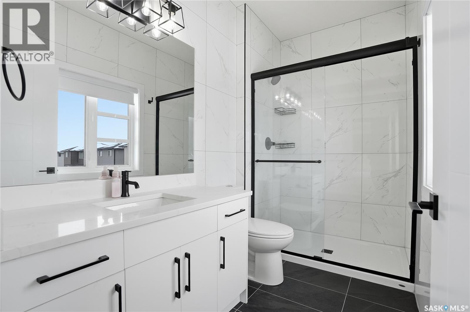 271 Dziadyk Manor, Saskatoon, SK - Indoor Photo Showing Bathroom