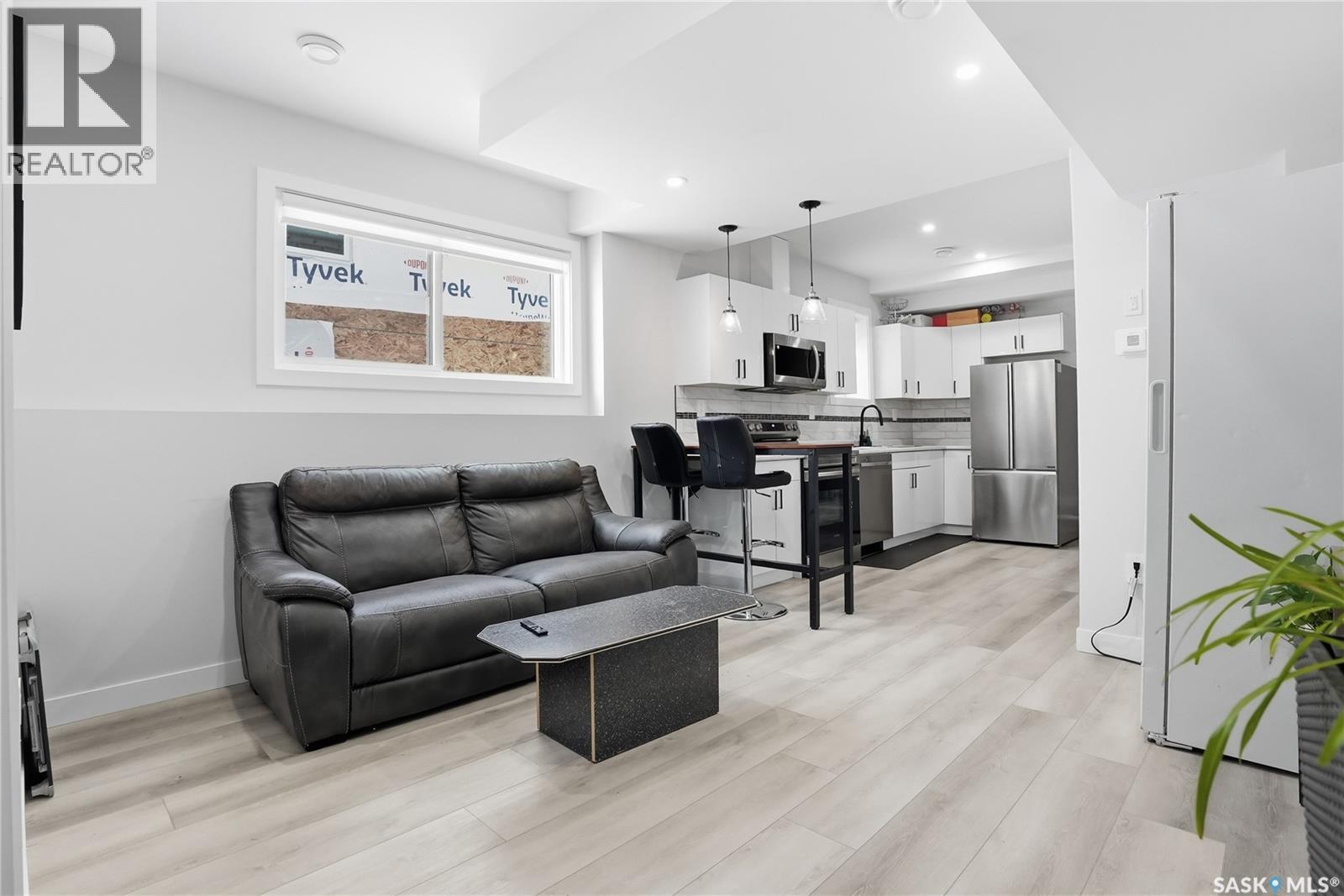 271 Dziadyk Manor, Saskatoon, SK - Indoor