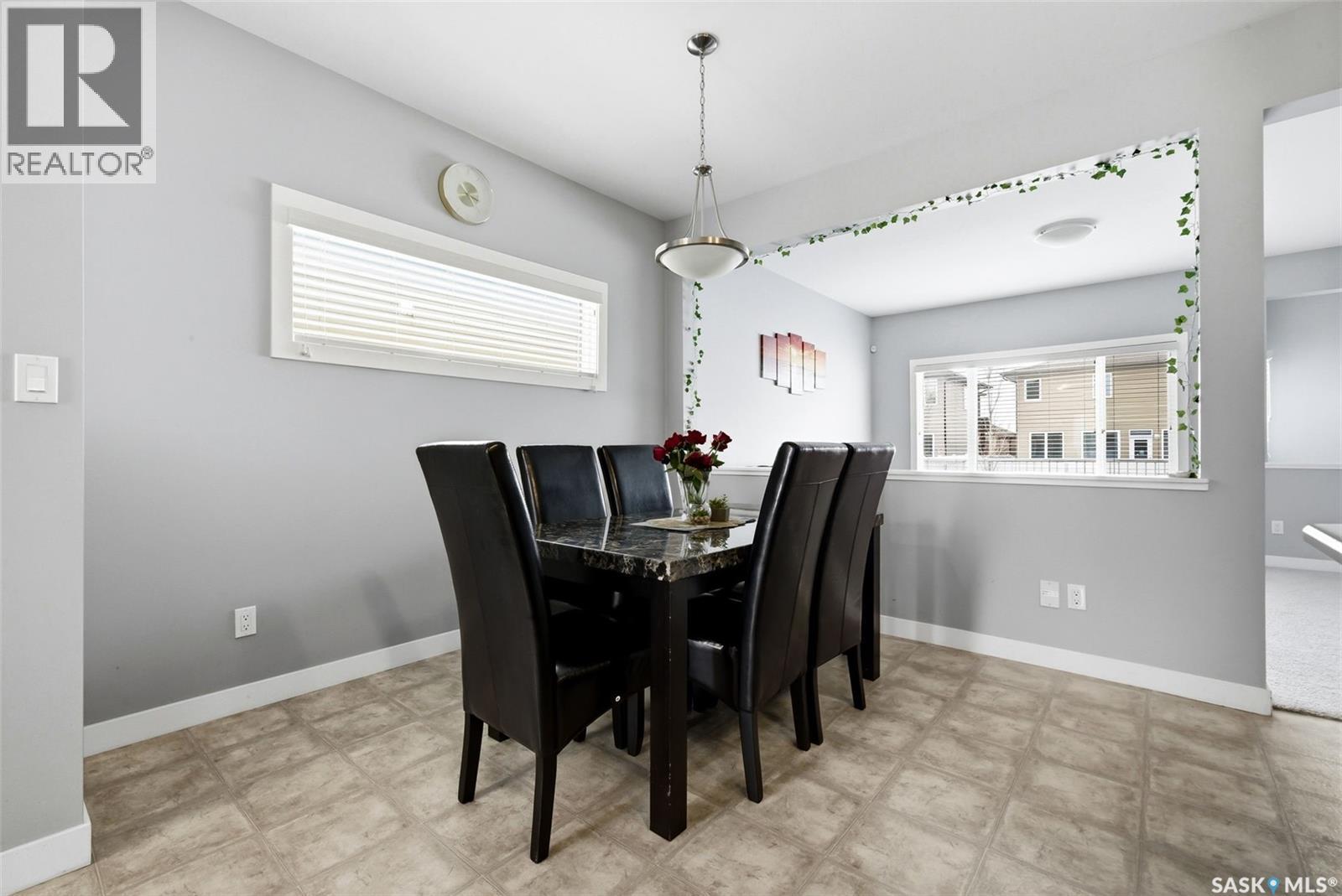 4609 Green Rock Road E, Regina, SK - Indoor Photo Showing Dining Room