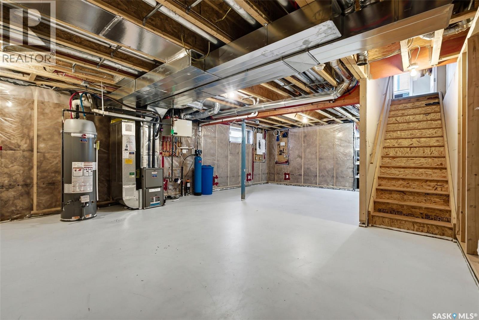 4609 Green Rock Road E, Regina, SK - Indoor Photo Showing Basement