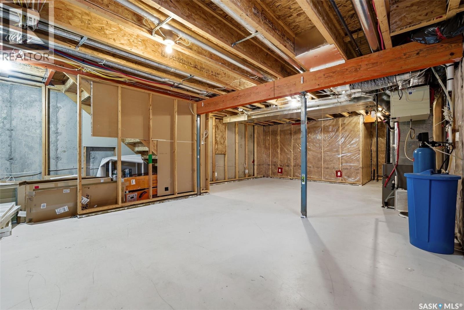 4609 Green Rock Road E, Regina, SK - Indoor Photo Showing Basement