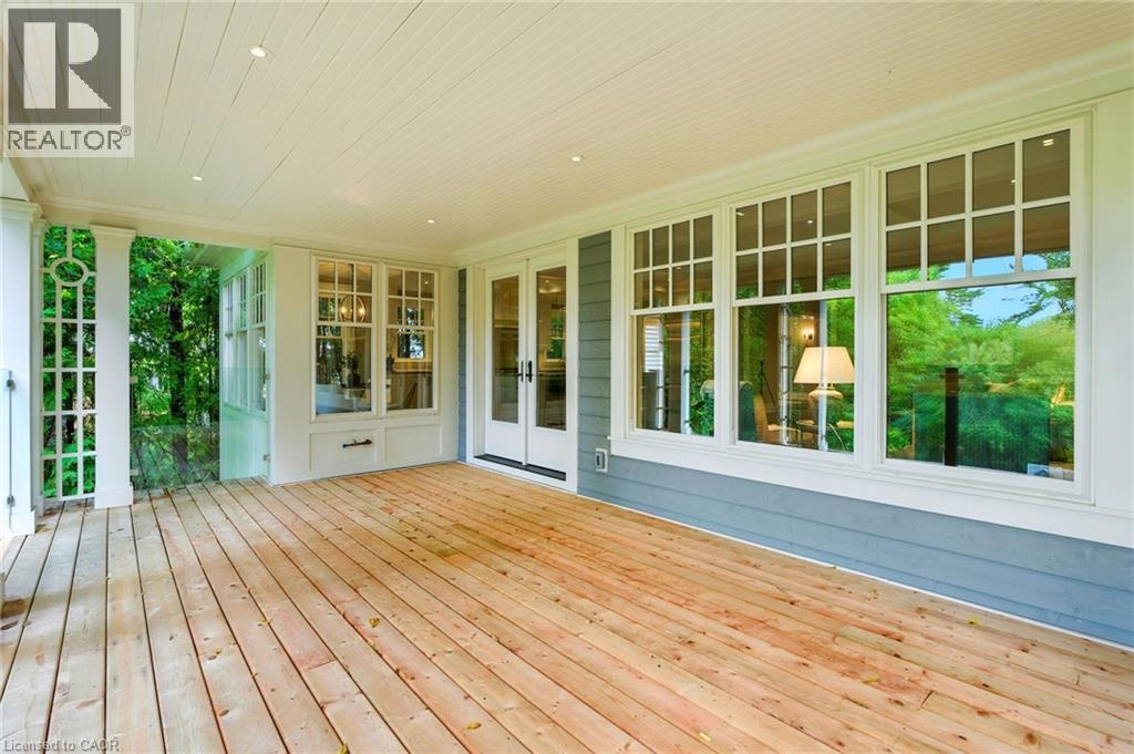 391 Patricia Drive, Burlington, ON - Outdoor With Deck Patio Veranda With Exterior